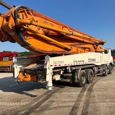 Diesel Concrete Pump Truck 300 KW Putzmeister M56 5 For Large Concrete Construction