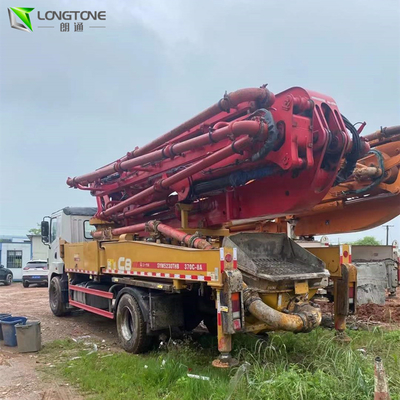 180m³ Used Truck Concrete Pump , Diesel Concrete Pump Truck With Boom