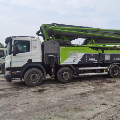 Zoomlion Machinery Used Concrete Pump Truck , 56m Truck Mounted Concrete Pump