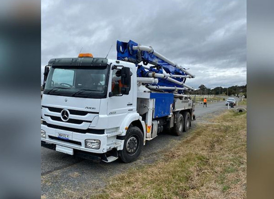Top Brand HB56K 56m Articulated Boom Concrete Pump Truck